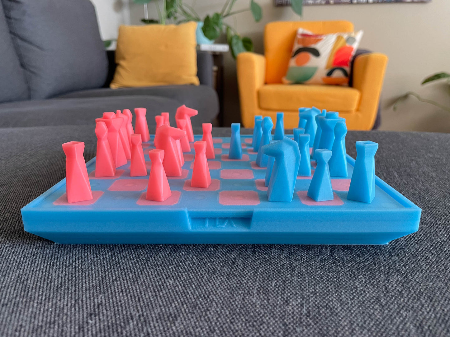 Travel Chess Set Luminous Colors