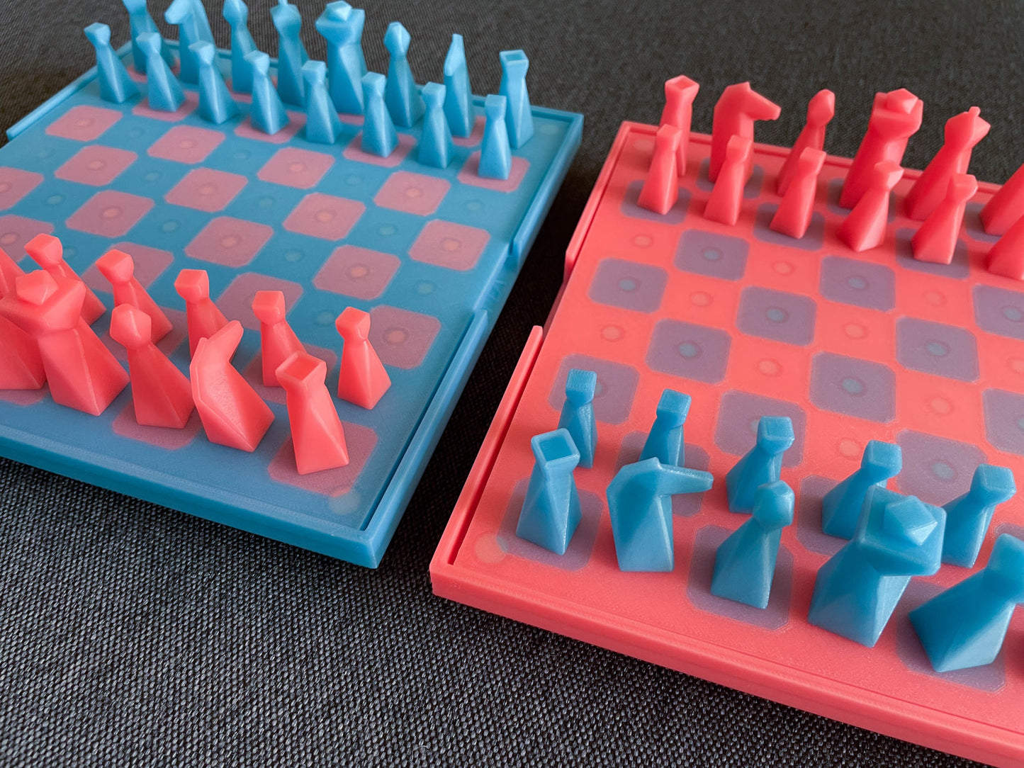 Travel Chess Set Luminous Colors