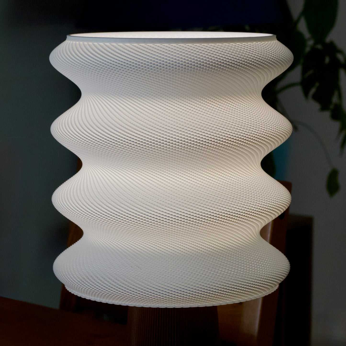 RIPPLE Modern Lamp