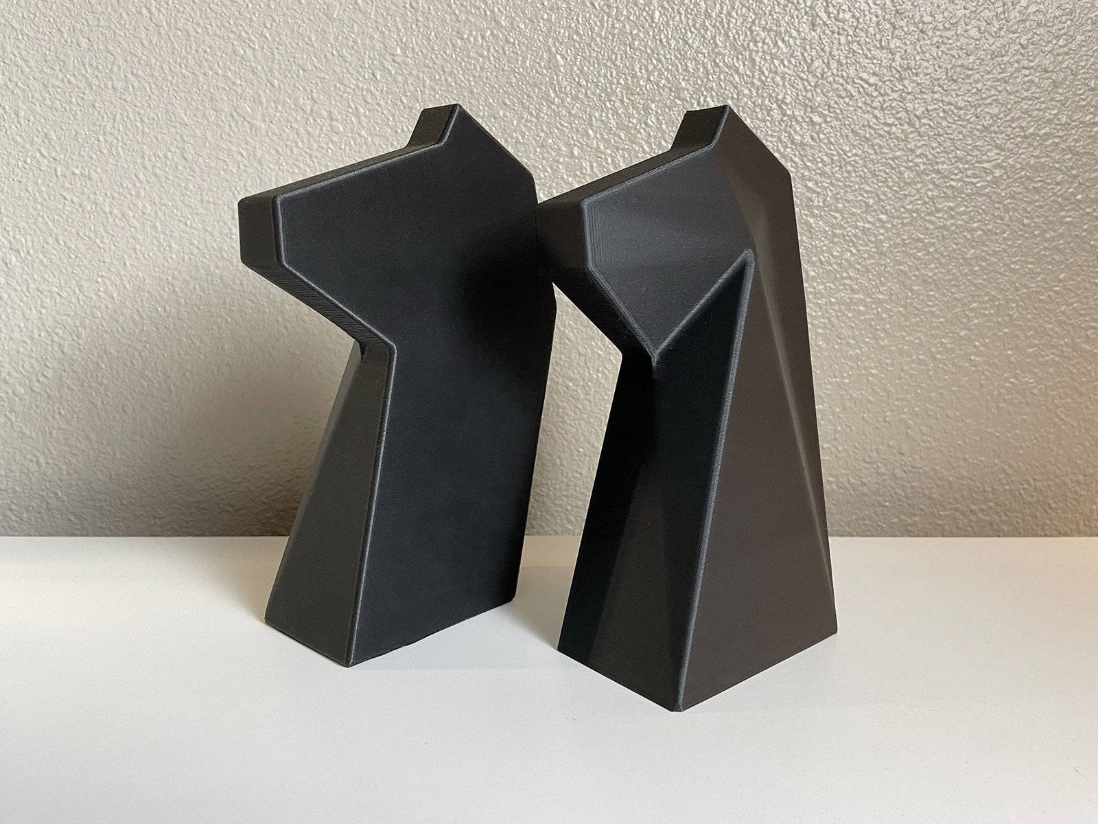 Chess Knight Bookends | Modern, Geometric, 3D Printed, Weighted | Home Decor | Bookends for Shelves, Bookstop, Book Holder | Unique Gift
