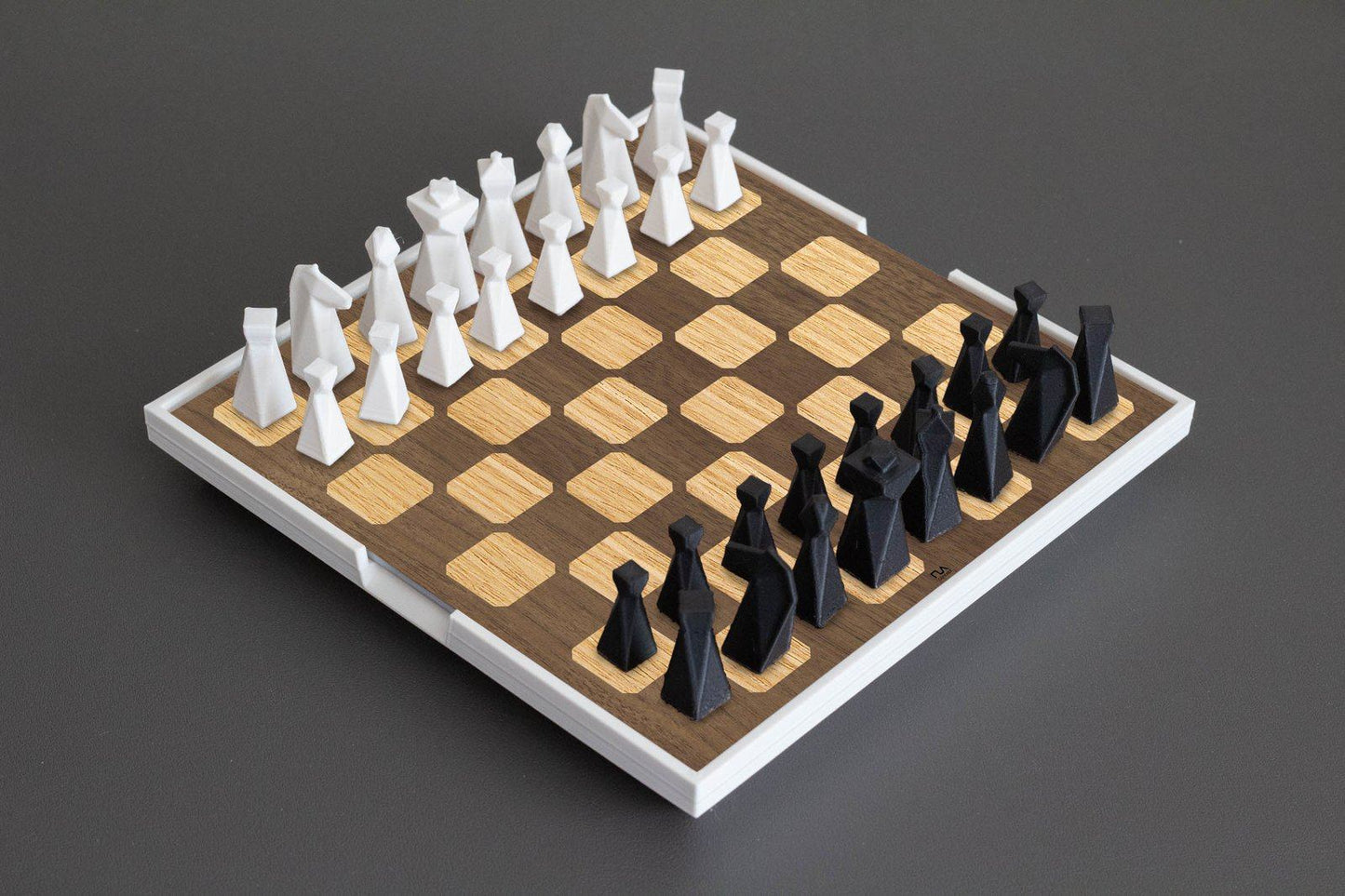 Personalized Magnetic Travel Chess Set, Modern Chess Set, Minimalist Unique Chess Set with Board, Birthday Gift, 3D Printed Chess Pieces