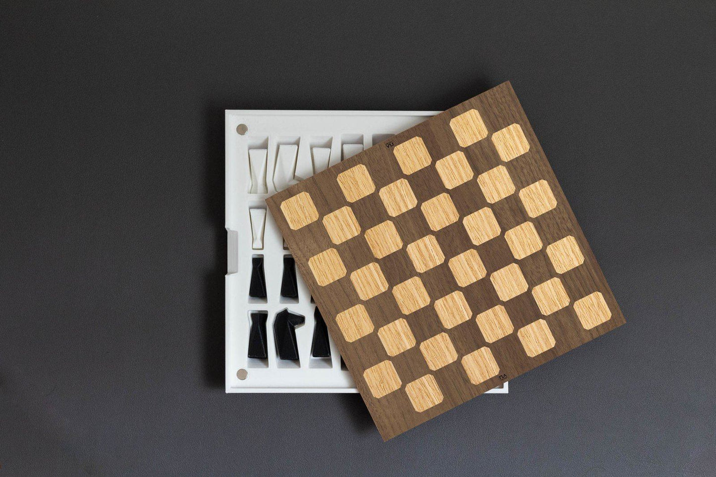 Personalized Magnetic Travel Chess Set, Modern Chess Set, Minimalist Unique Chess Set with Board, Birthday Gift, 3D Printed Chess Pieces