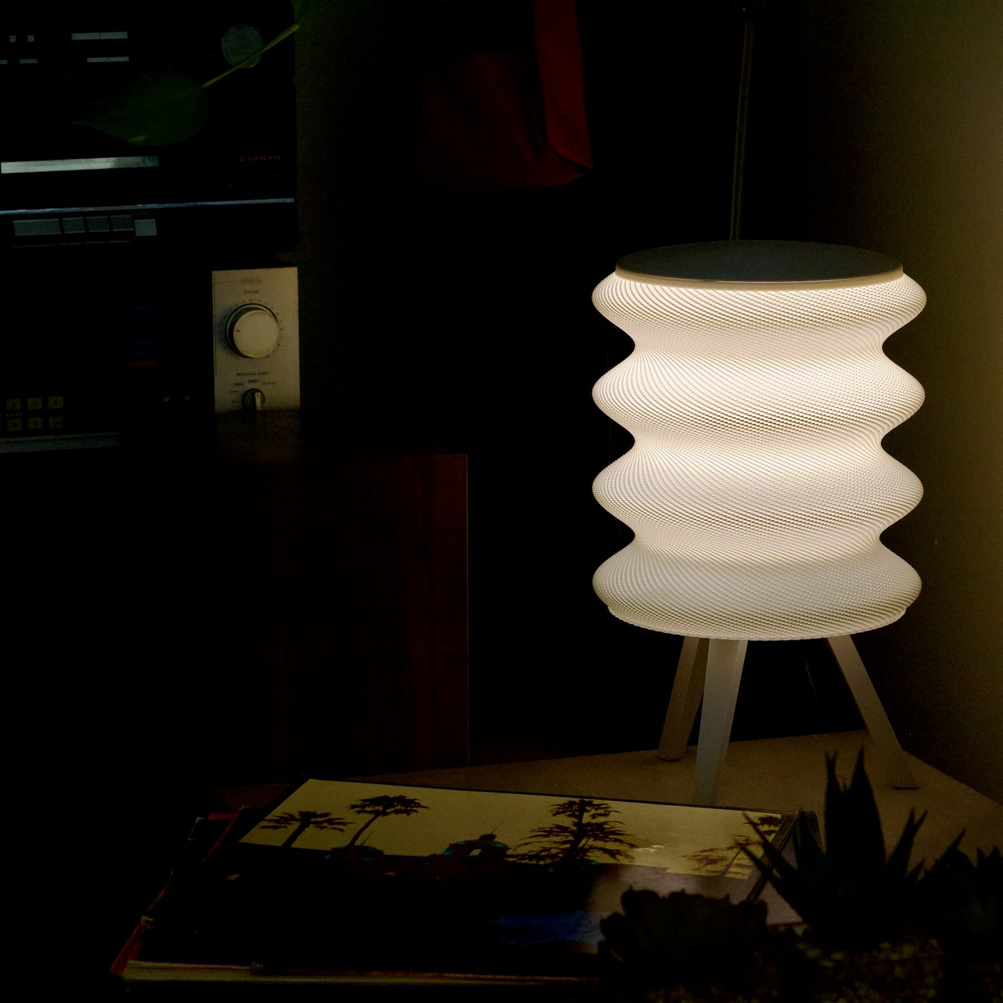 RIPPLE Modern Lamp