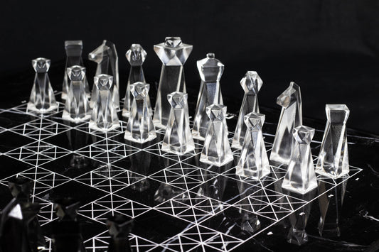 Luxury Chess Set Kirsite Electroplating Technology Chess Piece