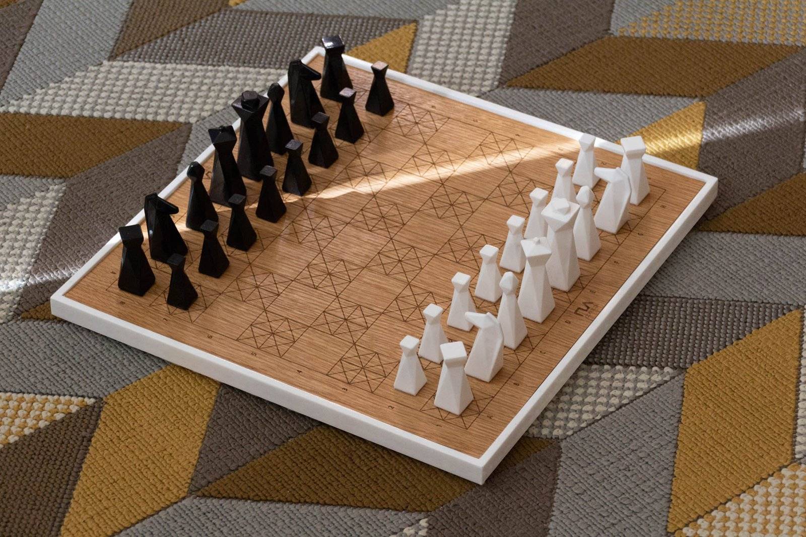 Handmade chess board in black and white lacquered wood